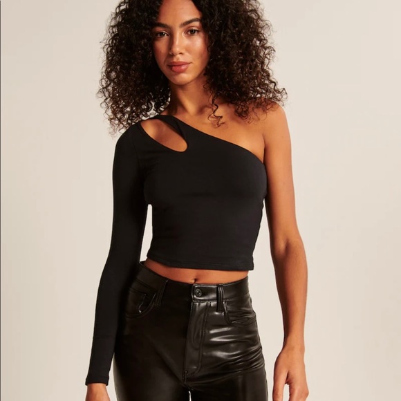 Abercrombie & Fitch Tops - NEW Abercrombie & Fitch Long-Sleeve One Shoulder Cutout Black Top - Size S